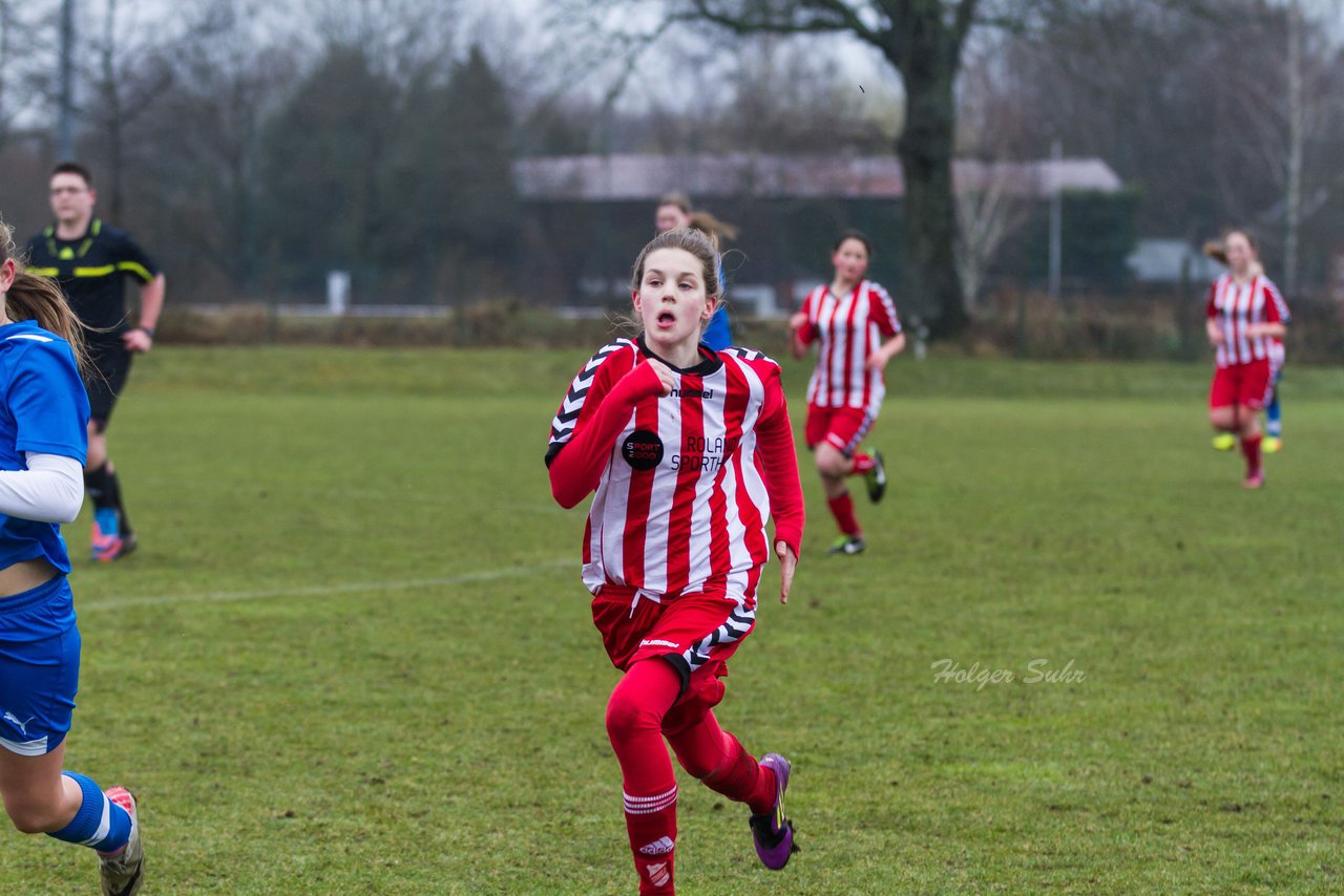 Bild 108 - C-Juniorinnen FSG-BraWie 08 - TuS Tensfeld : Ergebnis: 0:8